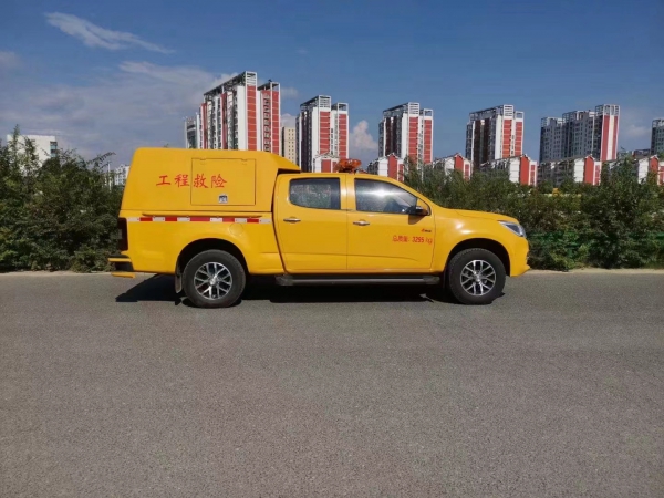 五十铃皮卡500方排水车