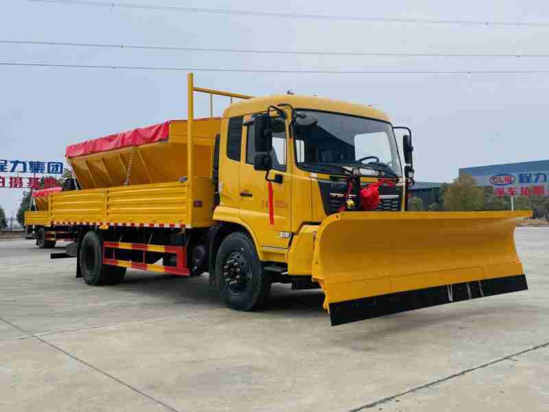 东风天锦除雪车